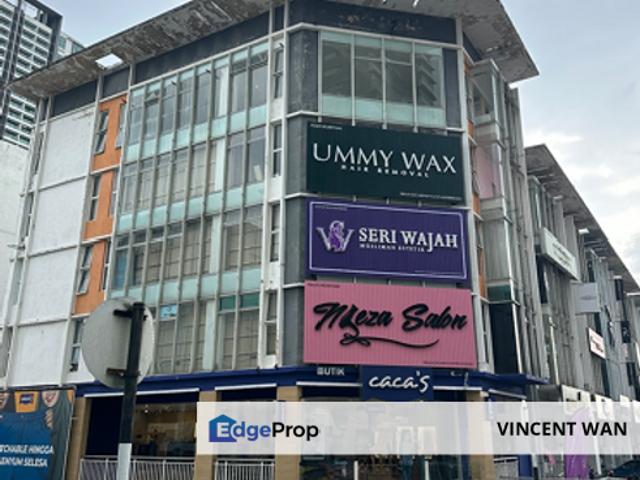Shop for sale in Kajang, Langat