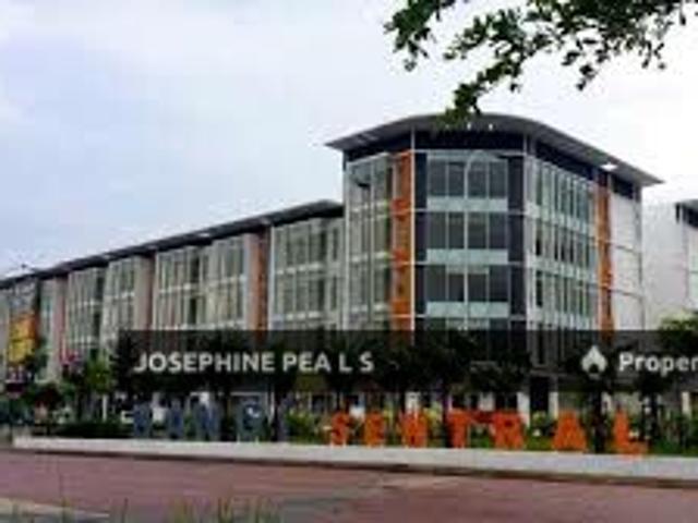 Shop for rent in Kajang, Langat
