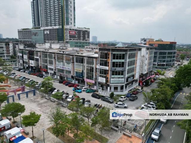 Shop for sale in Kajang, Langat