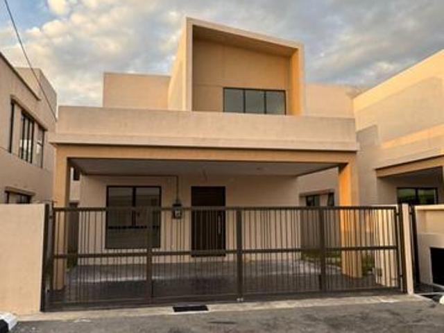 Bungalow for sale in Lunas, Kedah