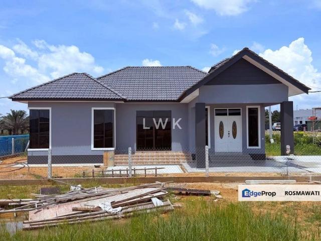 House for sale in Pasir Puteh, ڤاسير ڤوتيه / Pasir Puteh