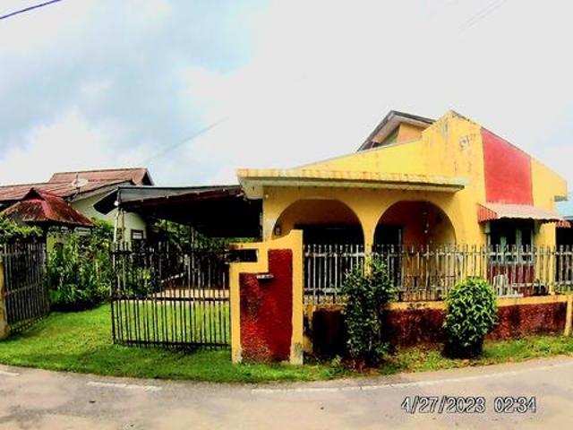 Bungalow for sale in Muar, Johor