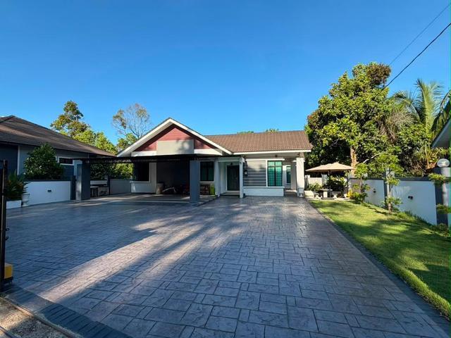 Bungalow for rent in Peringat, Kelantan
