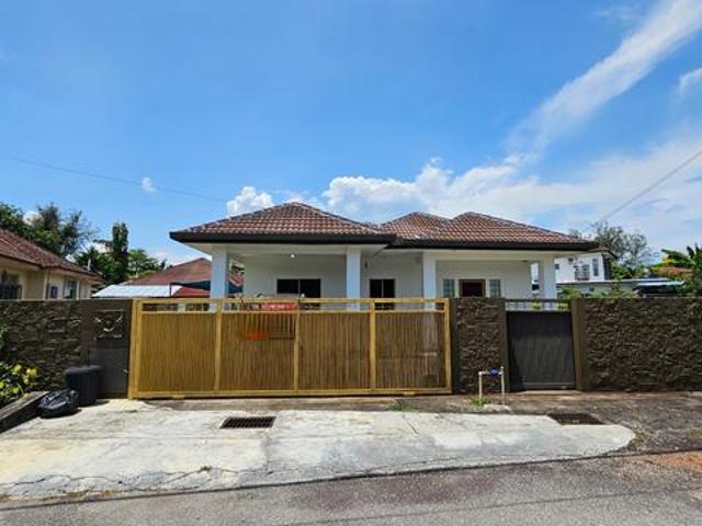 Bungalow for sale in Tanjong Sepat, Selangor