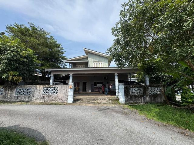 Bungalow for sale in Kuala Terengganu