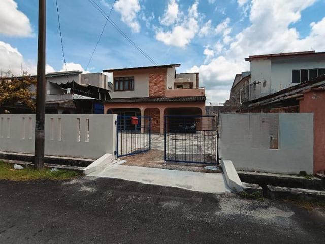Bungalow for sale in Kuantan