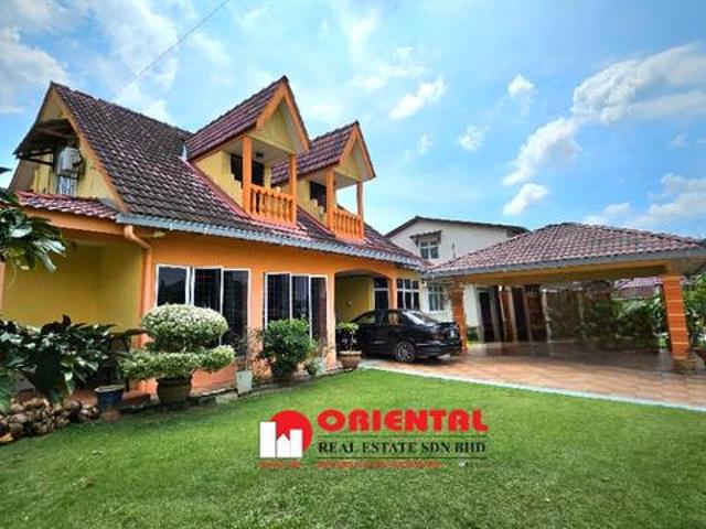 Bungalow for sale in Perak