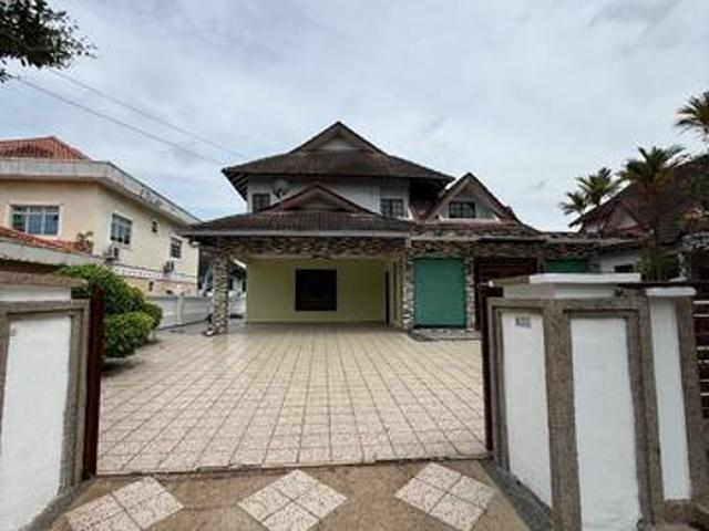 Bungalow for rent in Johore Bahru, Johor