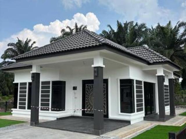 Bungalow for sale in Perak
