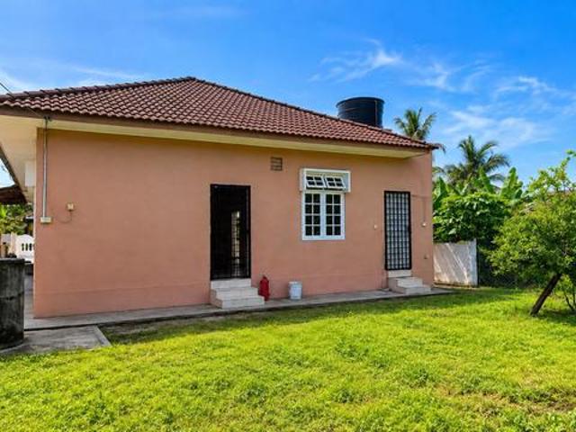 Bungalow for sale in Pengkalan Bharu, Kelantan