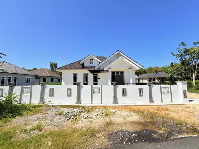 Bungalow for sale in Pasir Mas, Kelantan