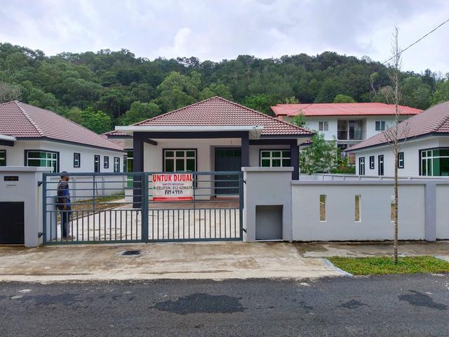 Bungalow for sale in Tringganu