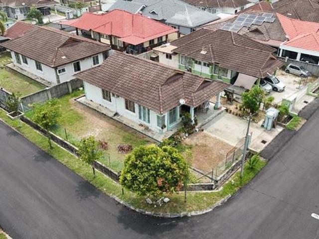 Bungalow for sale in Kuala Selangor, Selangor