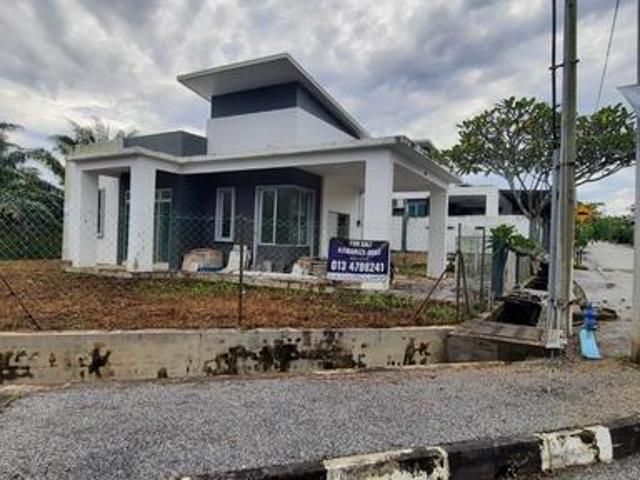 Bungalow for sale in Pendang, Kedah