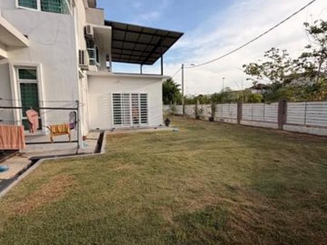 Bungalow for sale in Paya Rumput