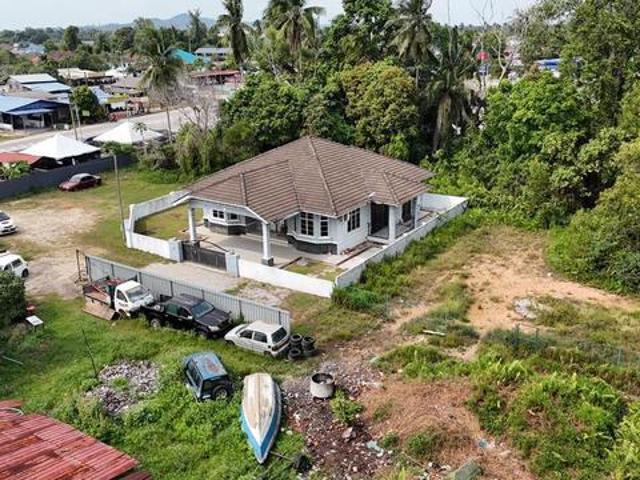Bungalow for sale in Kuantan, Pahang