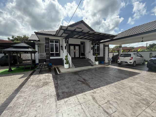 Bungalow for sale in Pasir Mas, Kelantan