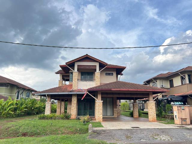Bungalow for sale in Kuantan, Pahang