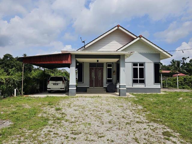 Bungalow for sale in Peringat, Kelantan