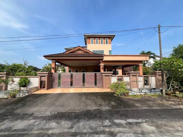 Bungalow for sale in Perak, Taiping
