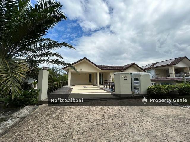 Bungalow for sale in Petaling, Alam Impian