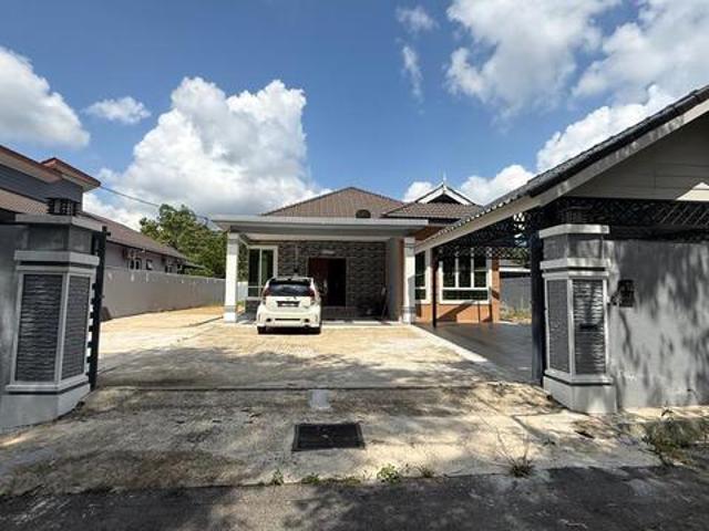 Bungalow for sale in Kuantan, Pahang