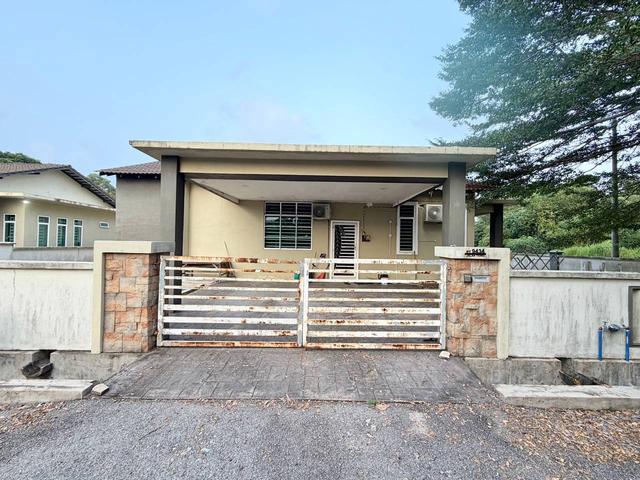 Bungalow for sale in Kijal, Kemaman
