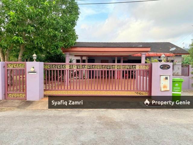 Bungalow for sale in Kuantan, Pahang