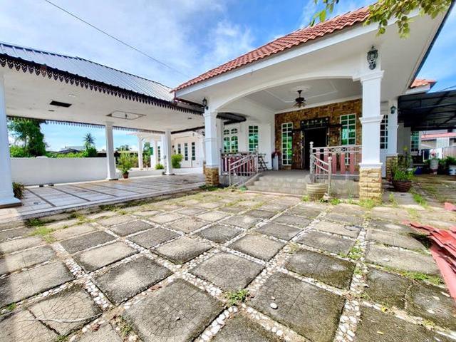 Bungalow for sale in Tanah Merah, Kelantan
