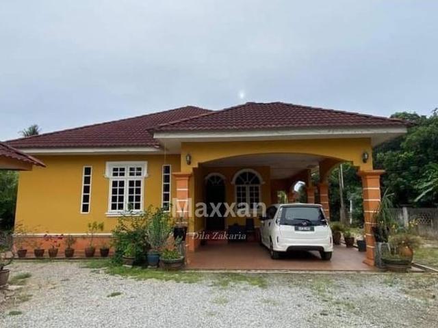 Bungalow for sale in Peringat, Kelantan