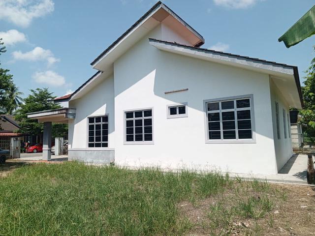 Bungalow for sale in Melor