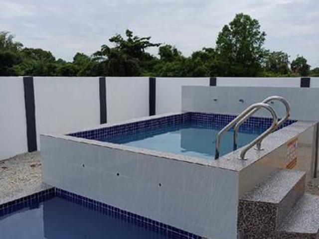 Bungalow for rent in Kuala Besut, Besut