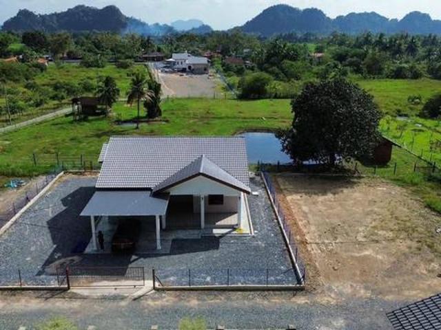 Bungalow for sale in Kangar