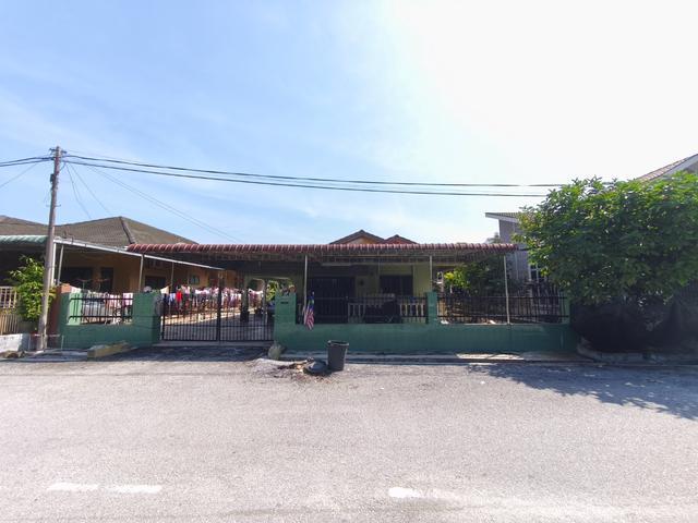 Bungalow for sale in Perak, Batu Gajah
