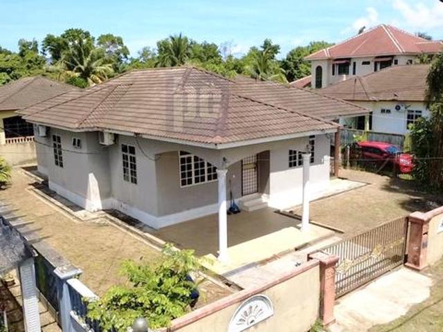 Bungalow for sale in Tringganu