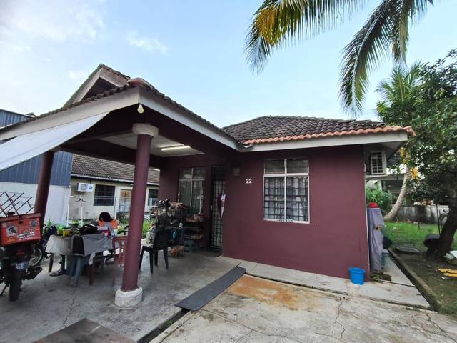 Bungalow for sale in Kuantan, Pahang
