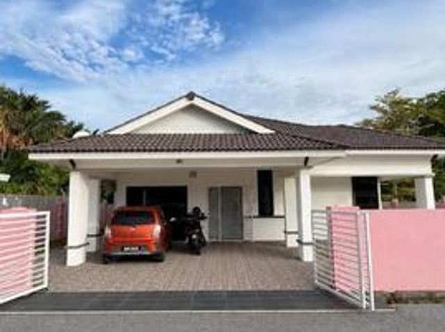 Bungalow for sale in Jitra, Kedah