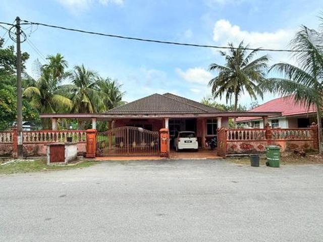 Bungalow for sale in Kuantan, Pahang