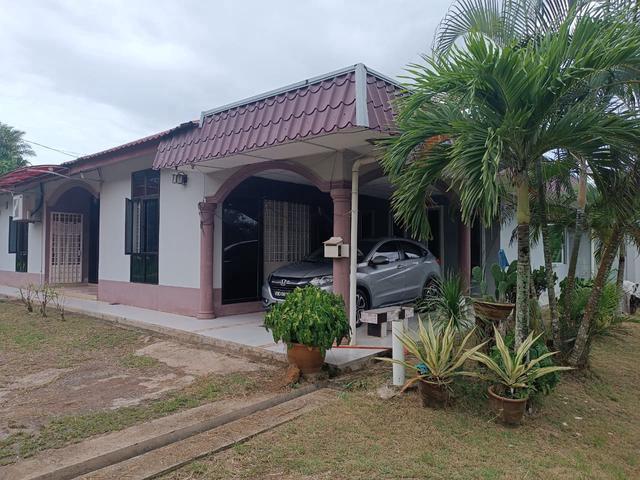 Bungalow for sale in Kangar