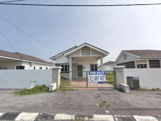 Bungalow for sale in Perak, Batu Gajah