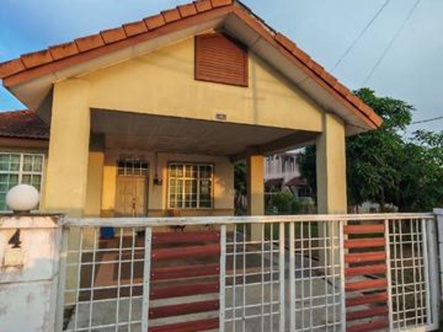 Bungalow for sale in Jitra, Kedah