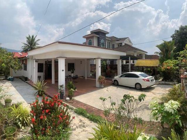 Bungalow for sale in Perak