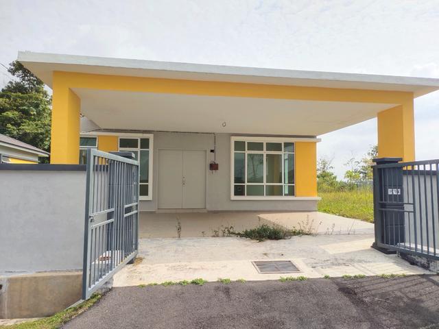 Bungalow for sale in Pilah, Kuala Pilah