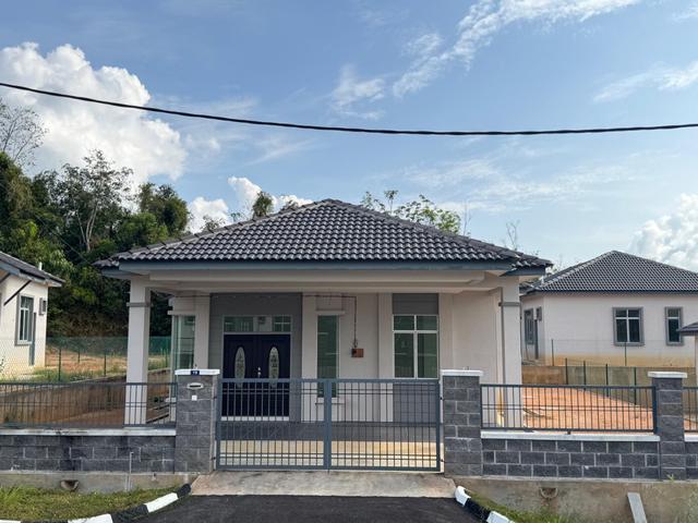 Bungalow for sale in Sik Dalam, Kedah