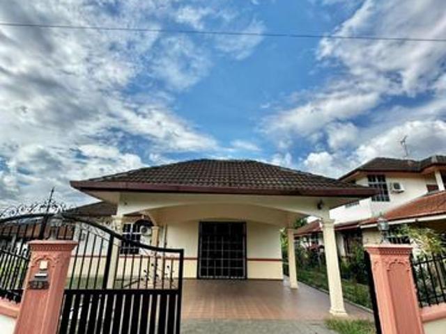 Bungalow for sale in Changlun, Kedah