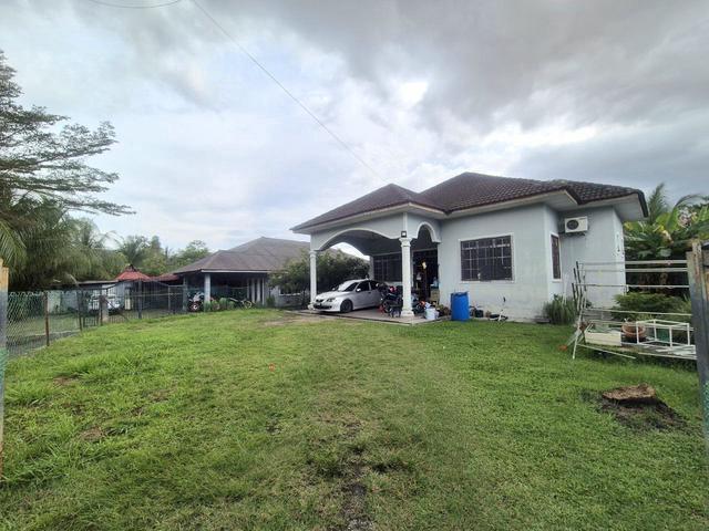 Bungalow for sale in Selayang, Selangor