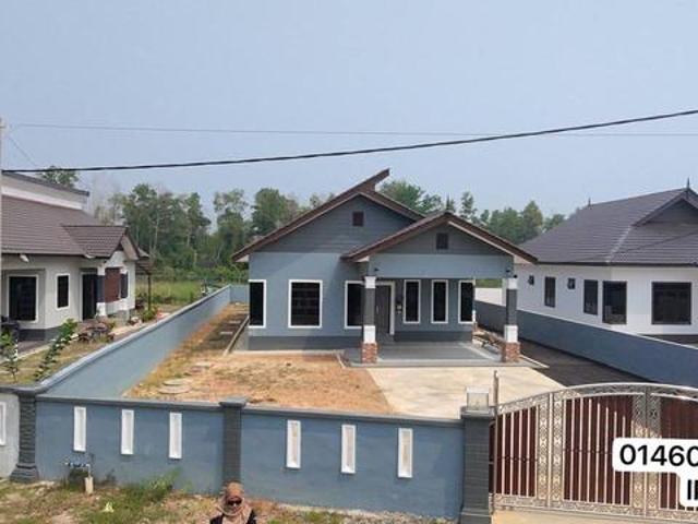Bungalow for sale in Paka, Dungun