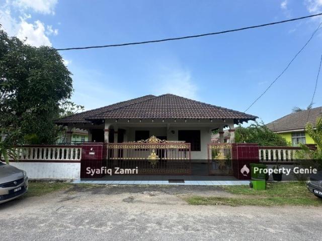 Bungalow for sale in Pahang