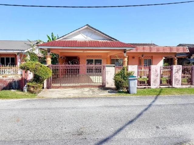 Bungalow for sale in Sendayan Village, Negeri Sembilan
