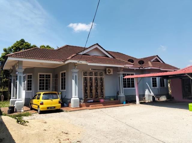 Bungalow for sale in Tanah Merah, Kelantan